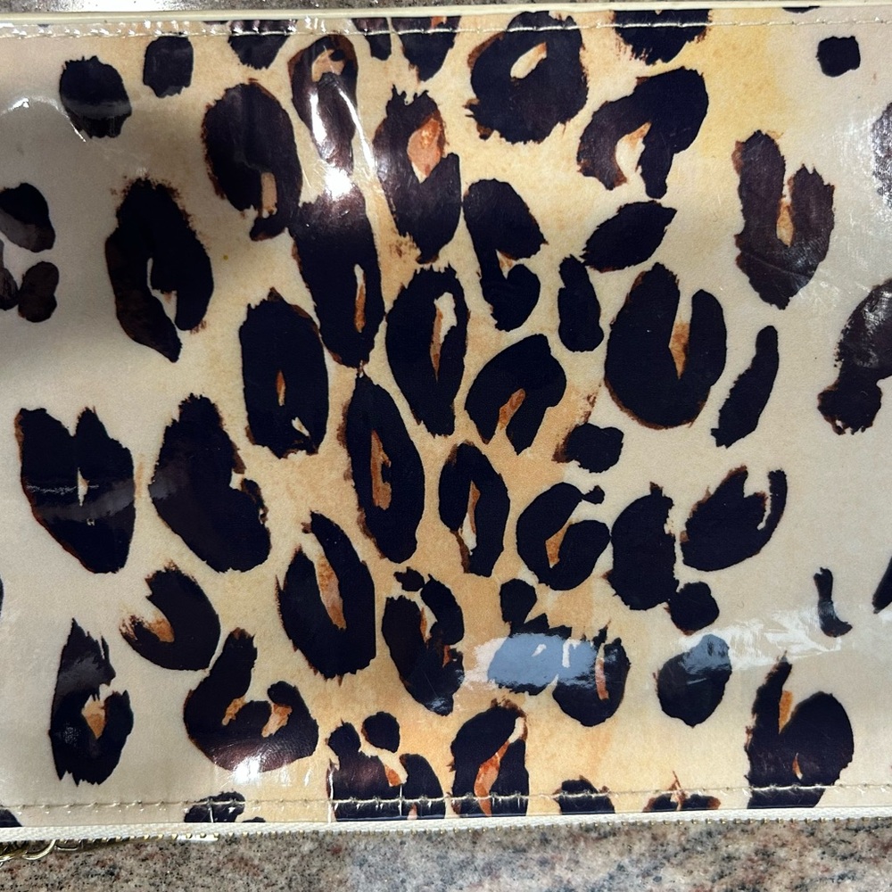 Kate Spade Leopard Print slim wallet